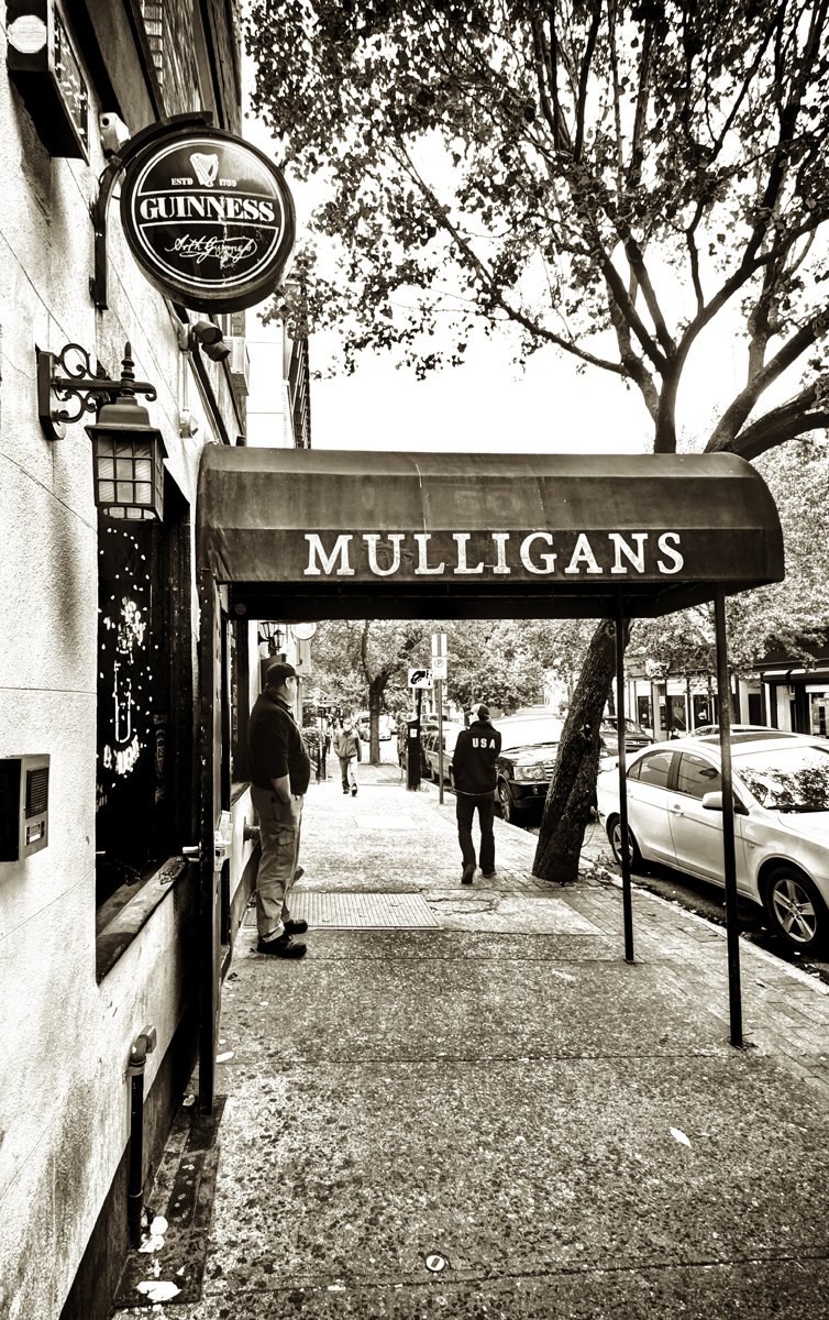 Mulligan's Bar - Hoboken - NJ - Google Street View Indoors